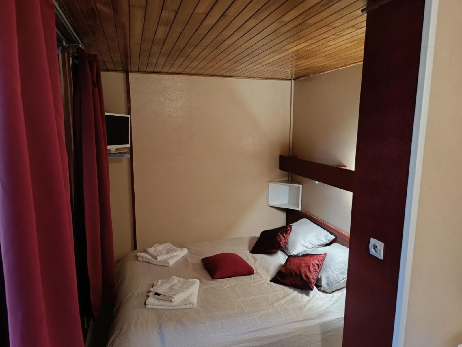 Bed and Breakfast Le Relais De Cap De Pin Solferino Экстерьер фото
